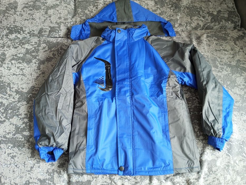 Куртка мужская продам