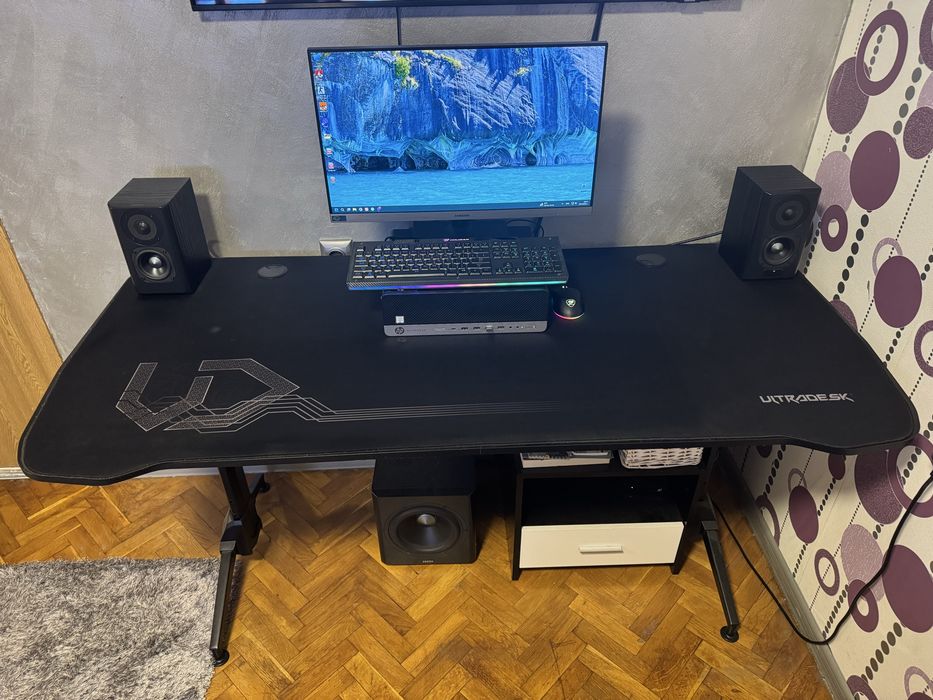 Геймърско бюро Ultradesk Grand PC HP