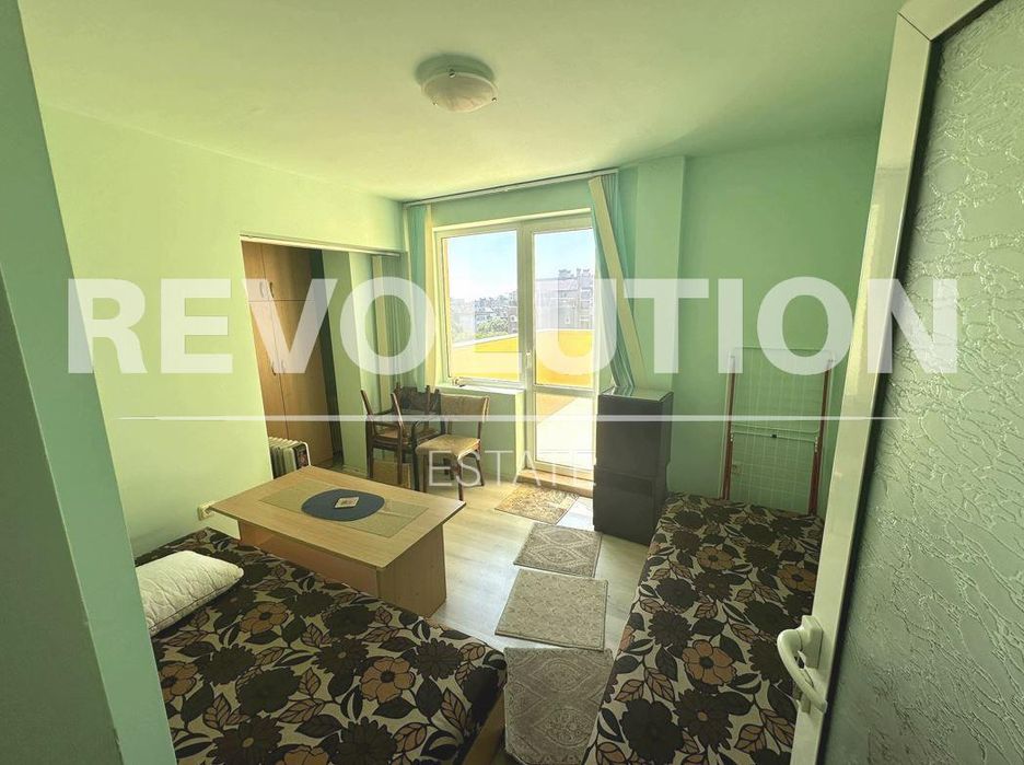 Дава се под наем Тристаен апартамент в Варна, Левски - 105 кв.м за 450 € - Снимка #2