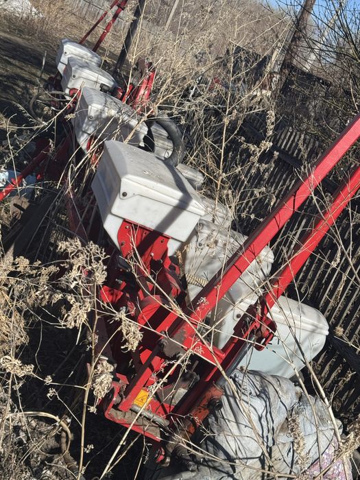 Сеялка ВЕСТА 8 (УПС-8)