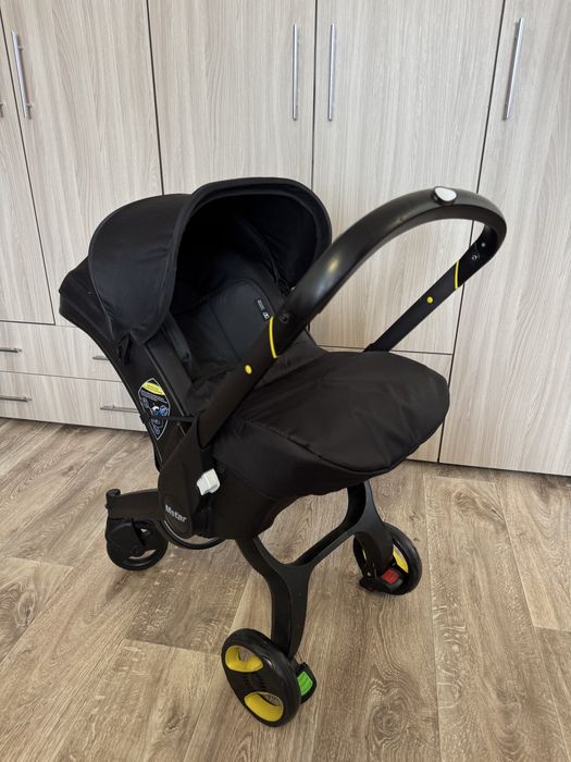 Коляска автолюлька