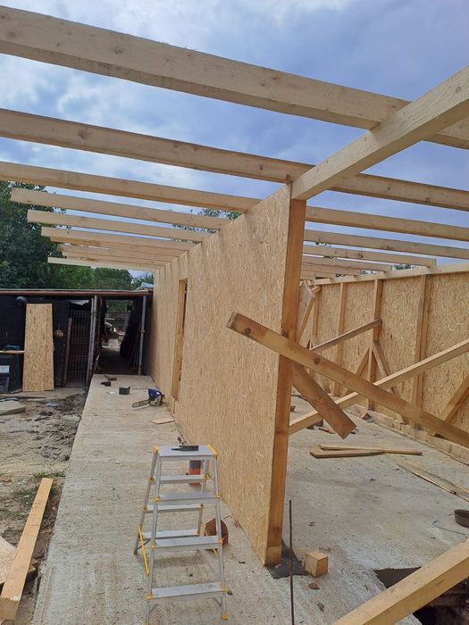 Reparații acoperisuri montaj țiglă metalica izolați polistiren