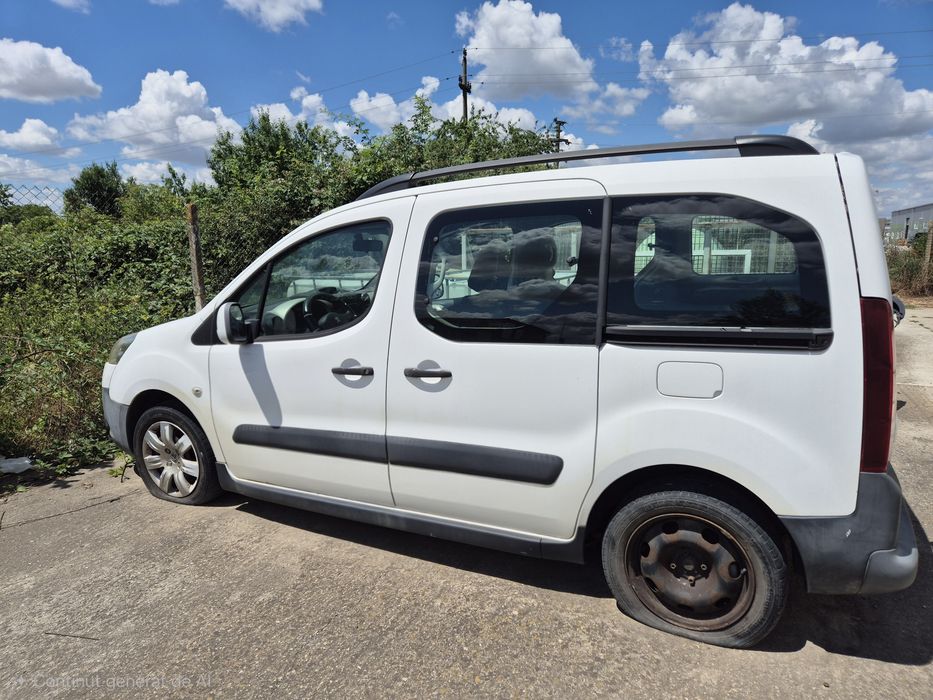 PEUGEOT Unknown Model 2012 — imagine 2