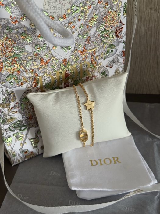 Bratara Dior aurie