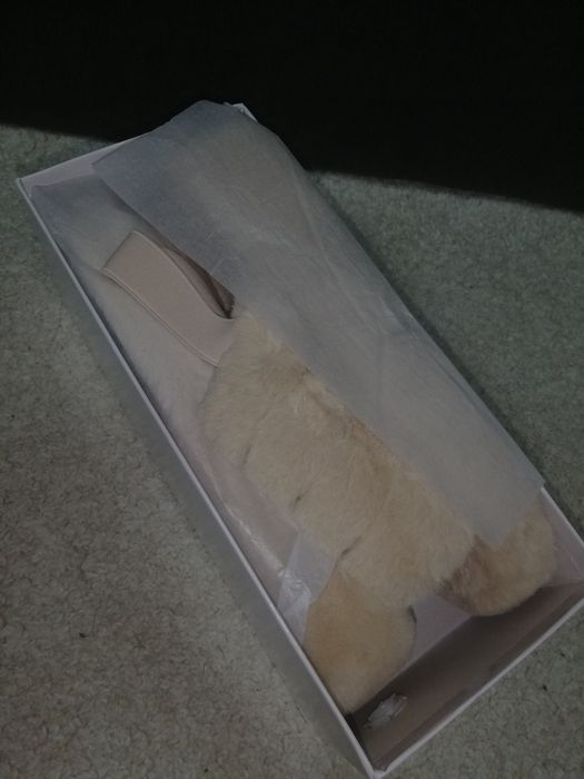 Меки пухкави чехли сандали