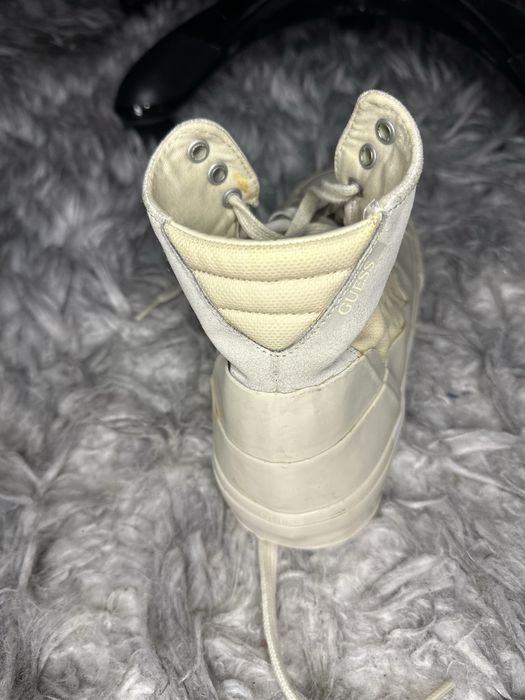 adidasi guess uri