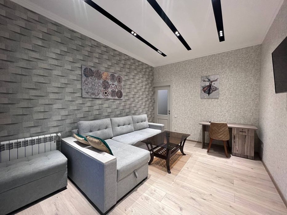 Сдаётся 2 комнатная квартира в AKAY CITY!