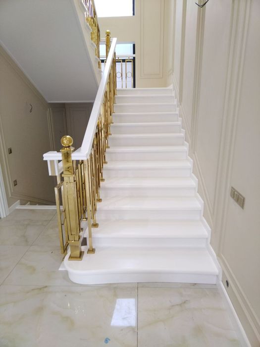 Eshik zina mebel kuxniy fasad zina sifatli xamda chiroyli qib boyimiz