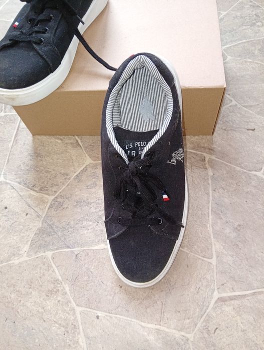 Маратонки на Поло.