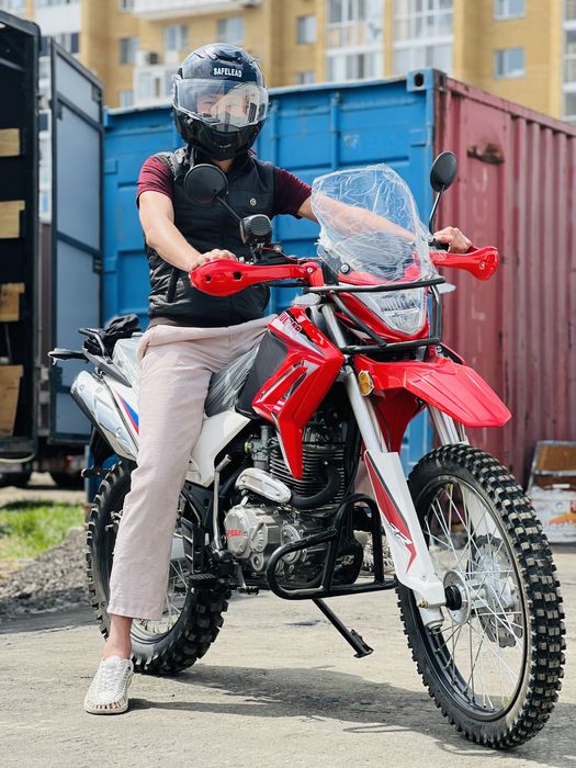 Продаю мотоцикл срочно