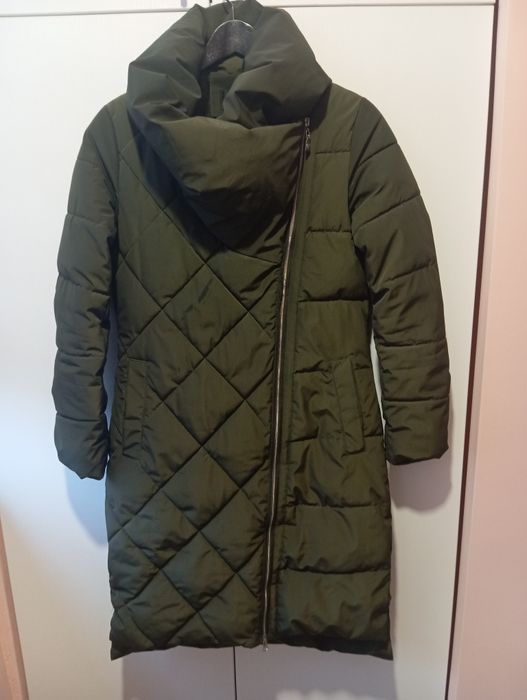 Дамско дълго зимно яке