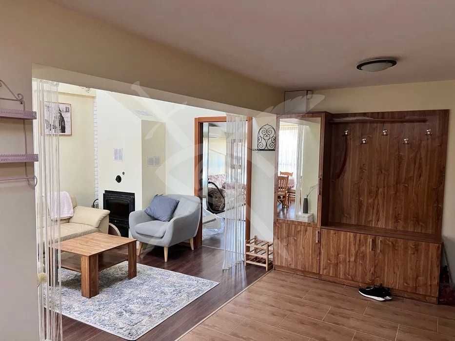 Дава се под наем Тристаен апартамент в Варна, Виница - 119 кв.м за 750 € - Снимка #2