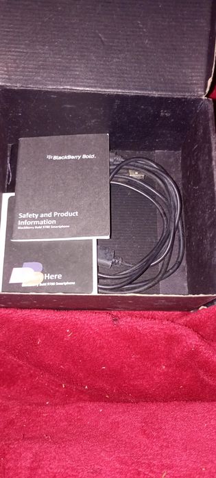 Vand telefon blackberry  bold 9780