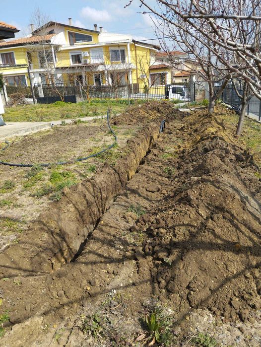 Услуги с мини багер, мини товарач и самосвал 3.5т