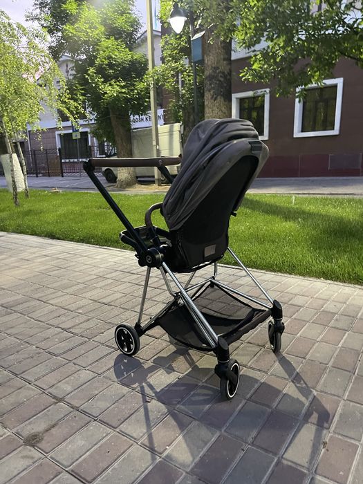 Коляска Cybex mios с двумя чехлами