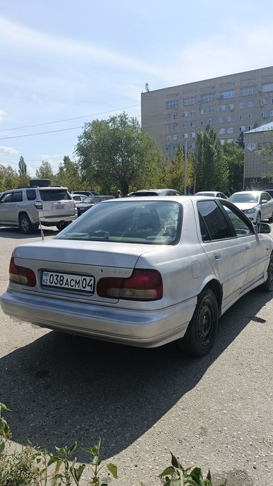 Продам авто Хундай Лантра