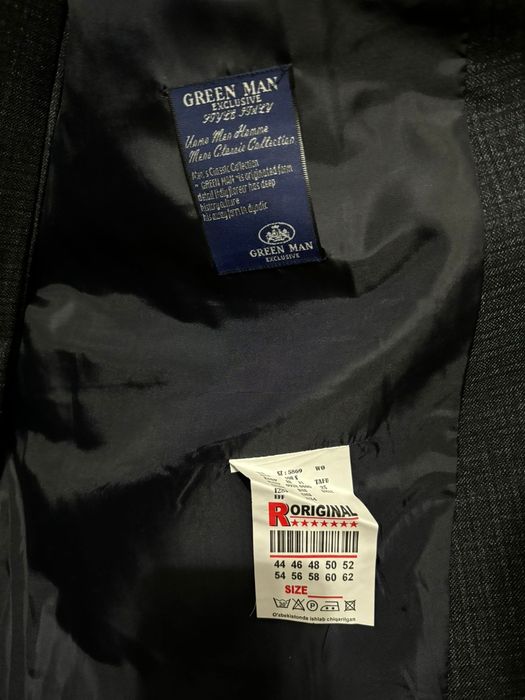 Костюмдер сатылады