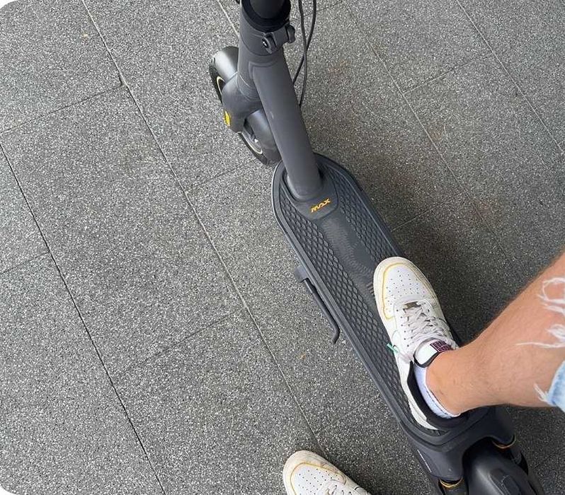 Электросамокат Segway Ninebot Max G30