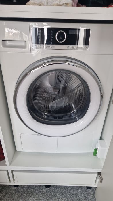 Uscator haine whirlpool cu pompa caldura 9kg