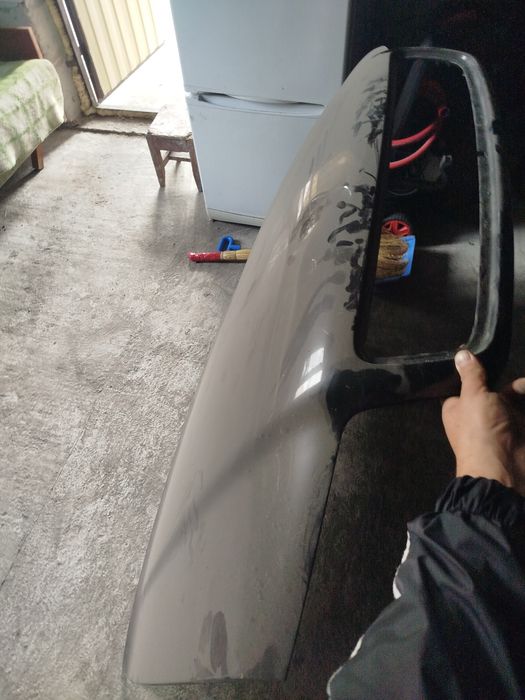 Продам капот на Ауди А4