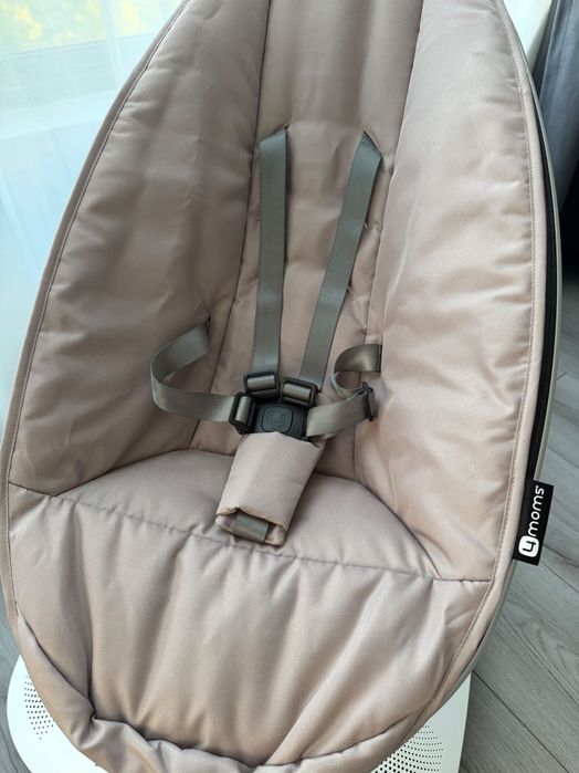 Електрическа бебешка люлка mamaRoo 5.0 Sandstone, пясъчна