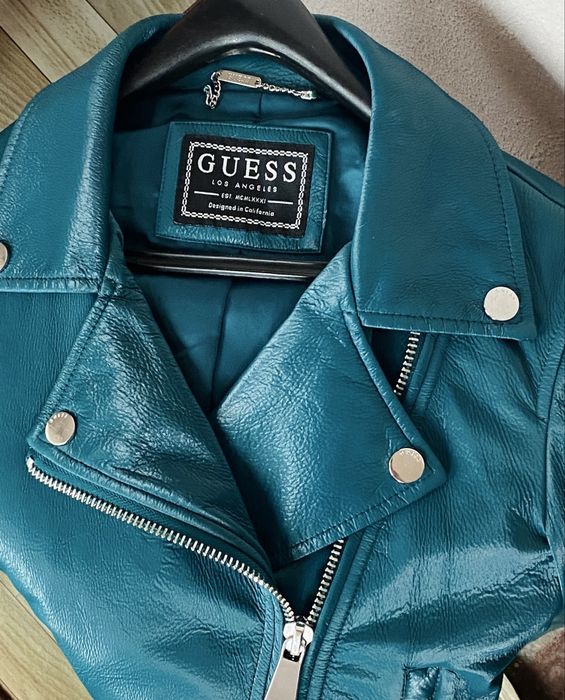 Geaca dama Guess marimea S