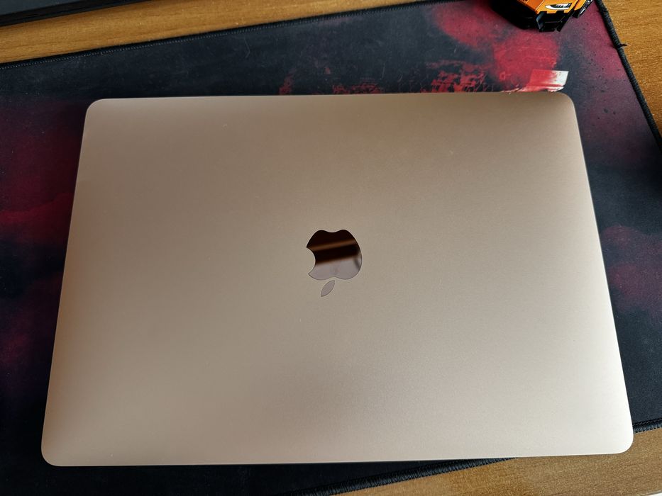 Macbook air m1 pentru piese