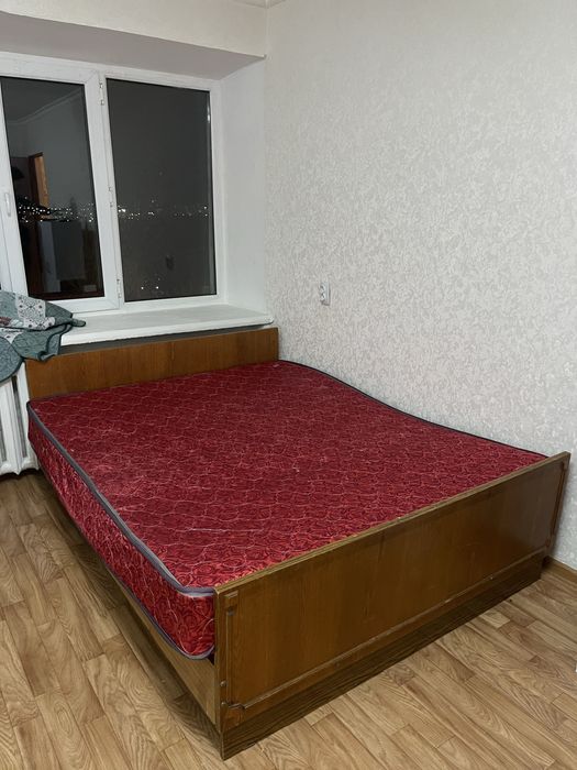 Отдам кровать за кулёк))) Самовывоз район Промбазы