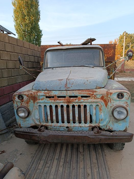 Автомобиль Газ 53