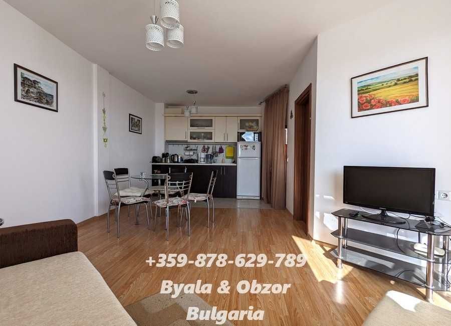 Двустаен апартамент в гр.Бяла с красива морска панорама