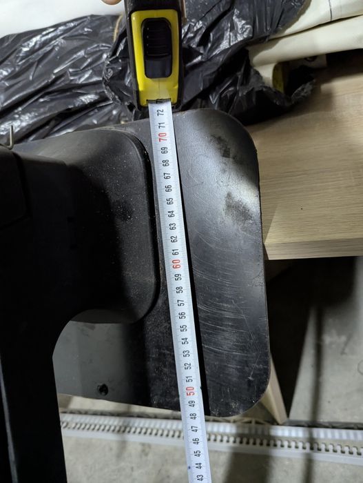 Магнитен багажник за до 5 чифта ски или 2 сноуборда