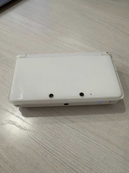 Old Nintendo 3ds Белая