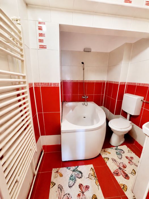 Vând Apartament 3 Camere Central Km 0 - McDonalds
