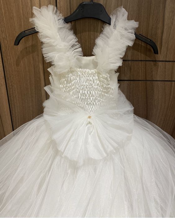 Булченска рокля за дете с воал 2-5г