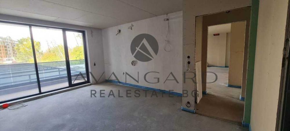 Продава се Четиристаен апартамент в Пловдив, Христо Смирненски - 178 кв.м за 1714 €/кв.м - Снимка #1