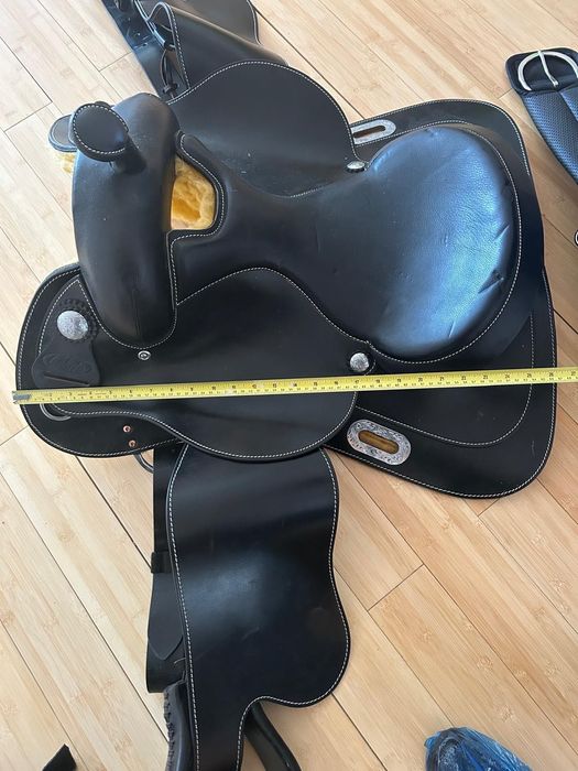 Șa (texană)pentru cal din piele