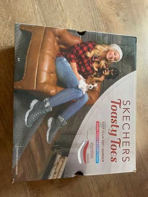 Ghete noi, imblanite, Skechers, 38