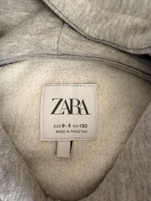 Суитчър ZARA с надпис NEW YORK