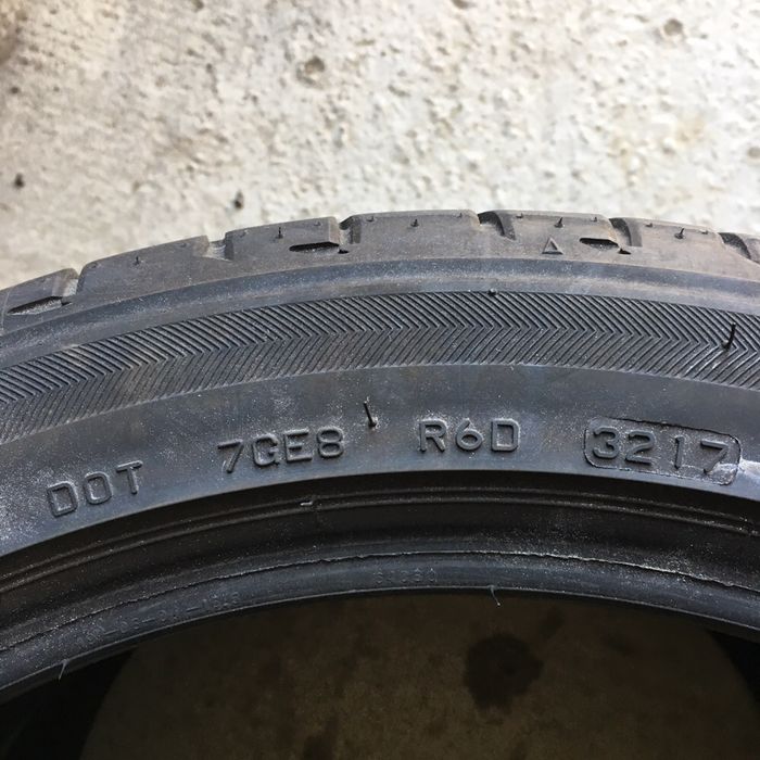 225/45/19 BRIDGESTONE Run Flat DOT3217 2бр. 6мм