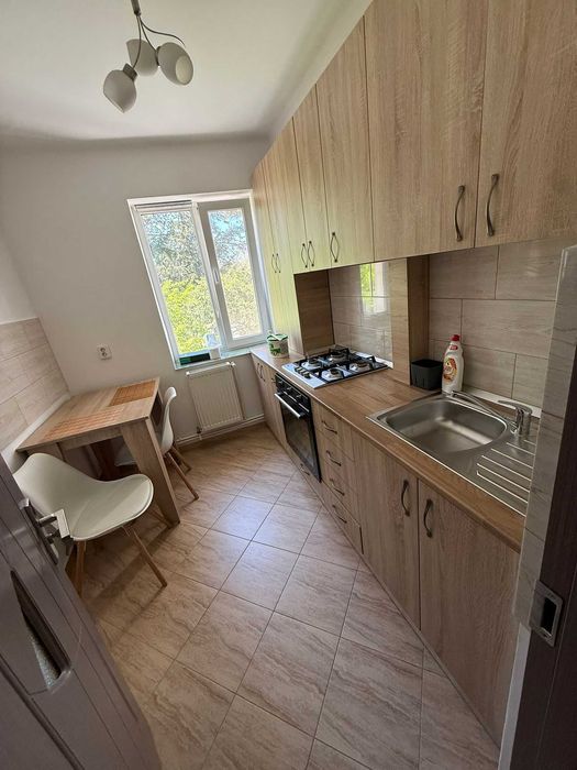 Apartament 2 camere decomandat centru