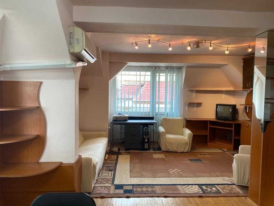 Inchiriez apartament 4 camere Calea Aradului