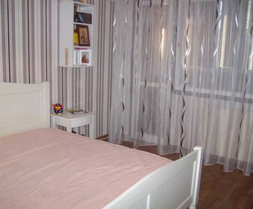 Тристаен апартамент в Слатина