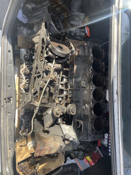 Мерседес 124 Двигатель 103  3 литра