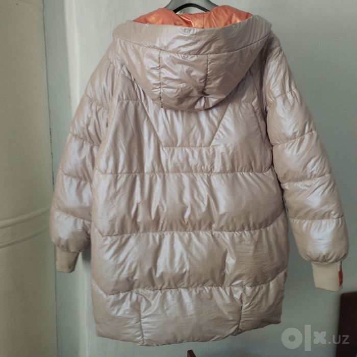 Продаю  женскую куртку