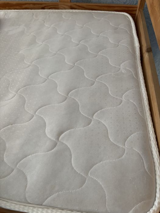 Двухъяросная кровать