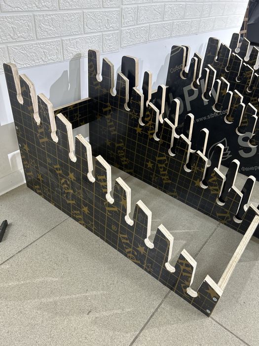 Экспазиторы (стойки) под ламинат и керамогранит