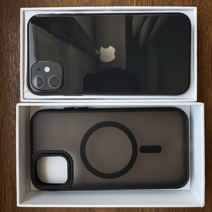 Продам iPhone 11