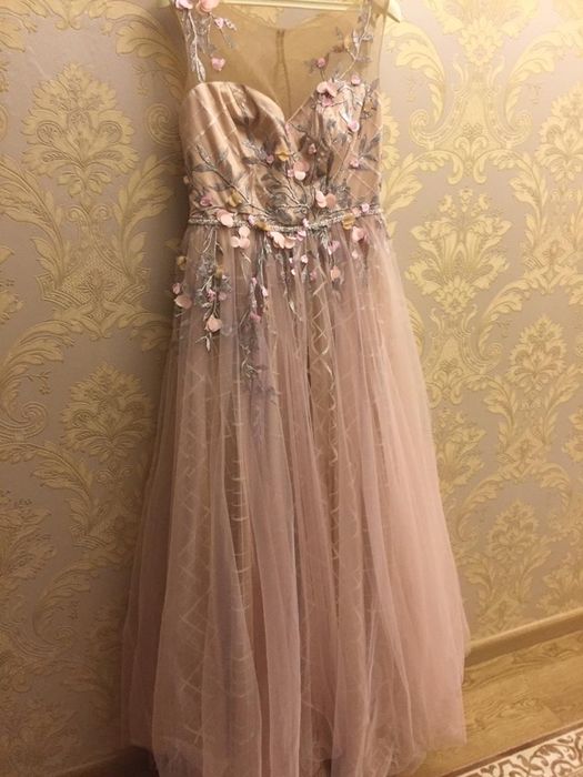 Продам платье на узату