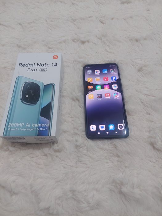 Redmi note 14 pro + 12 GB  de RAM