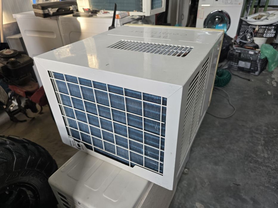 Aer Conditionat portabil (de geam)